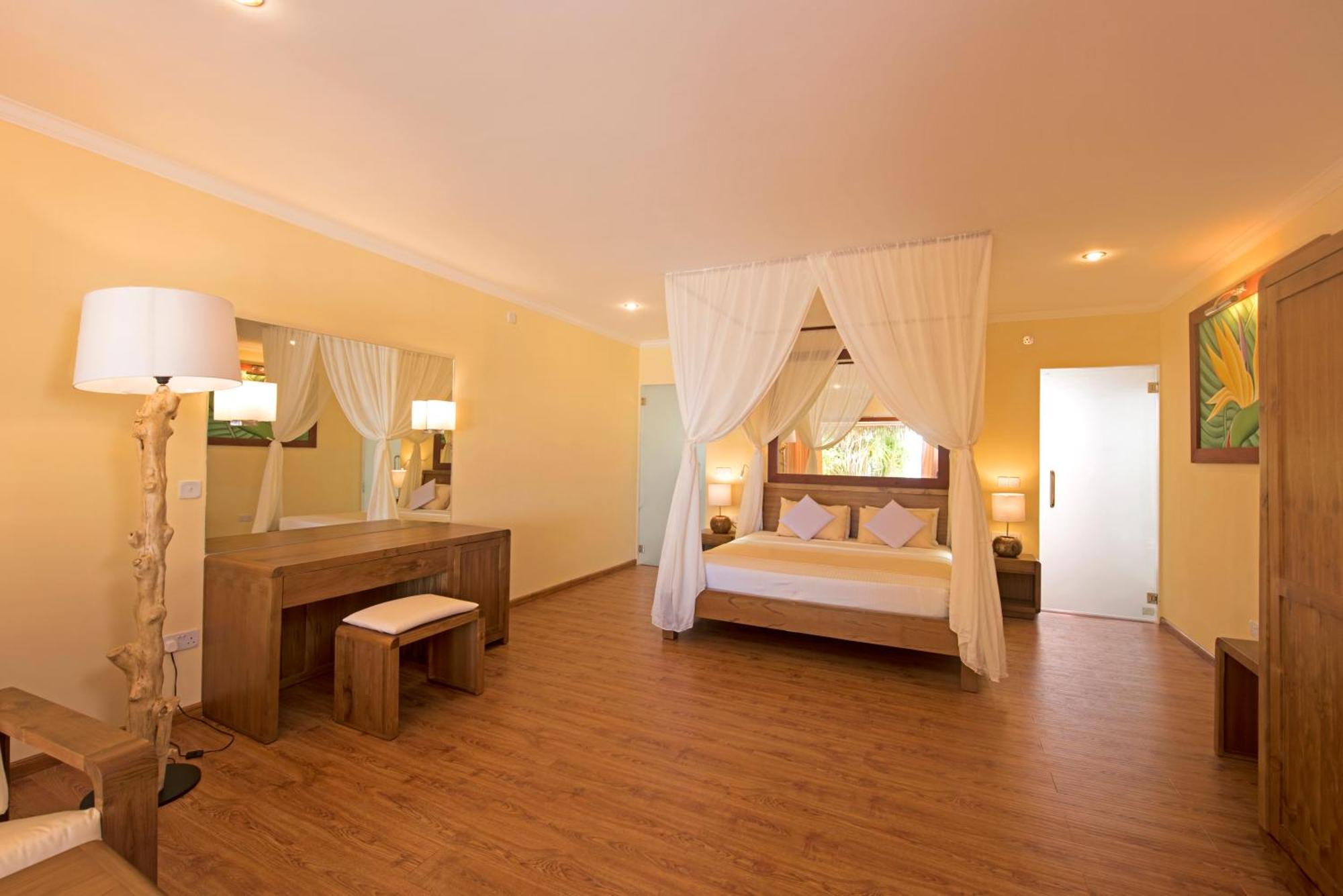 Thulhagiri Island Resort & Spa Thulhaagiri Exteriér fotografie